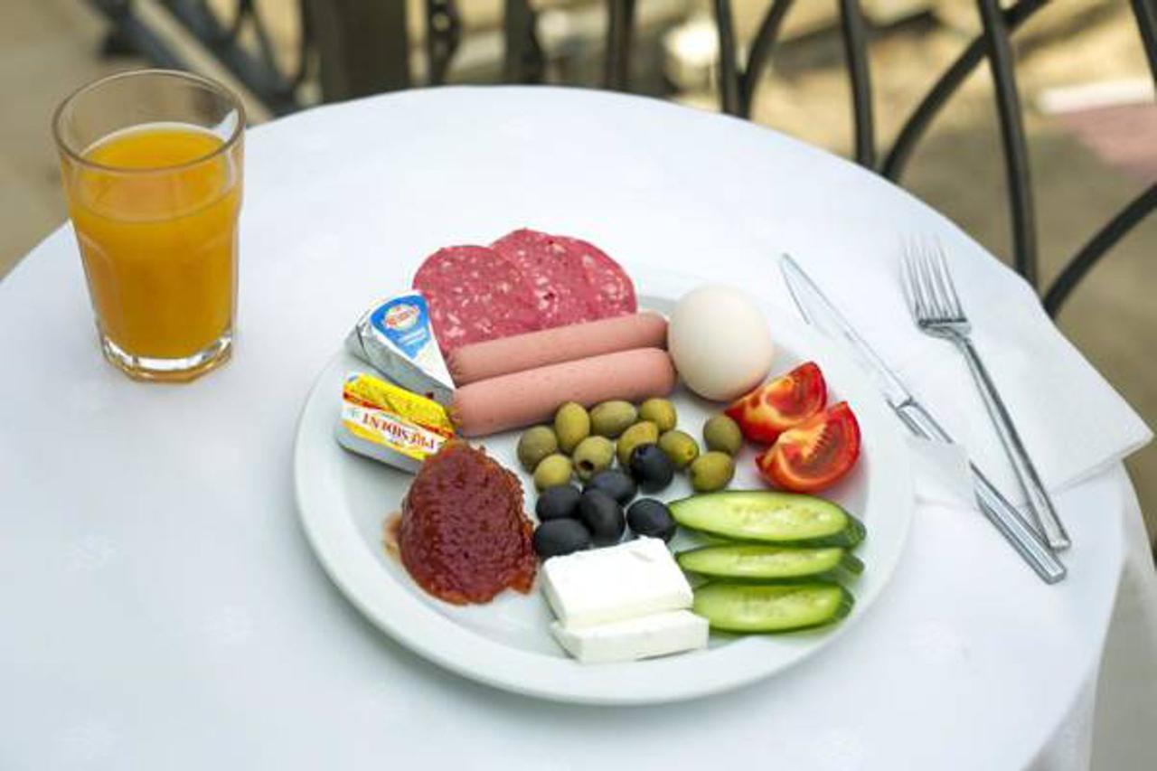Check-In Hostel Baku Ngoại thất bức ảnh