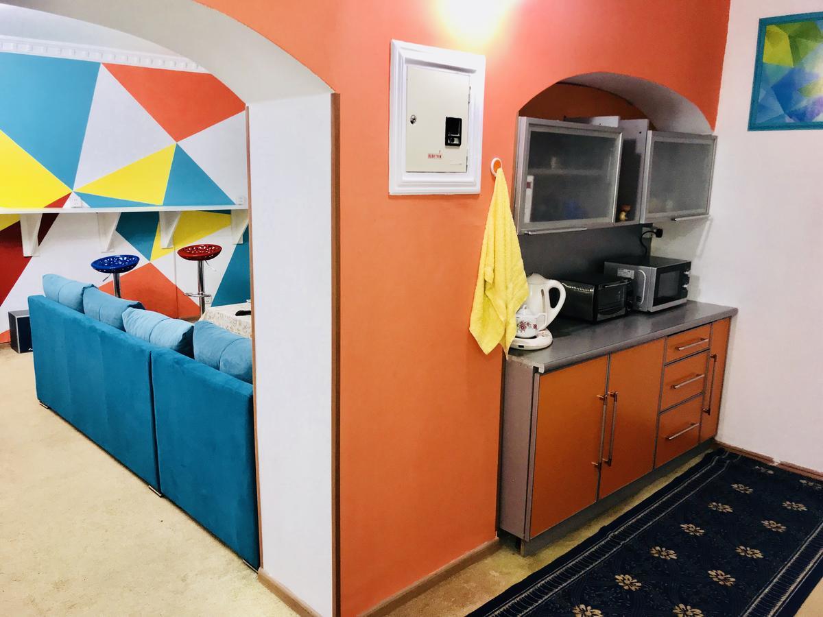 Check-In Hostel Baku Ngoại thất bức ảnh